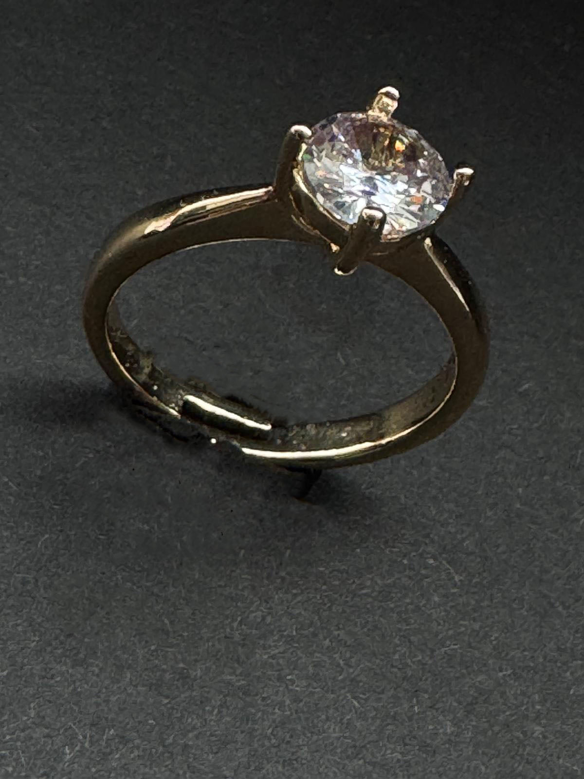 Gold Zircon Ring