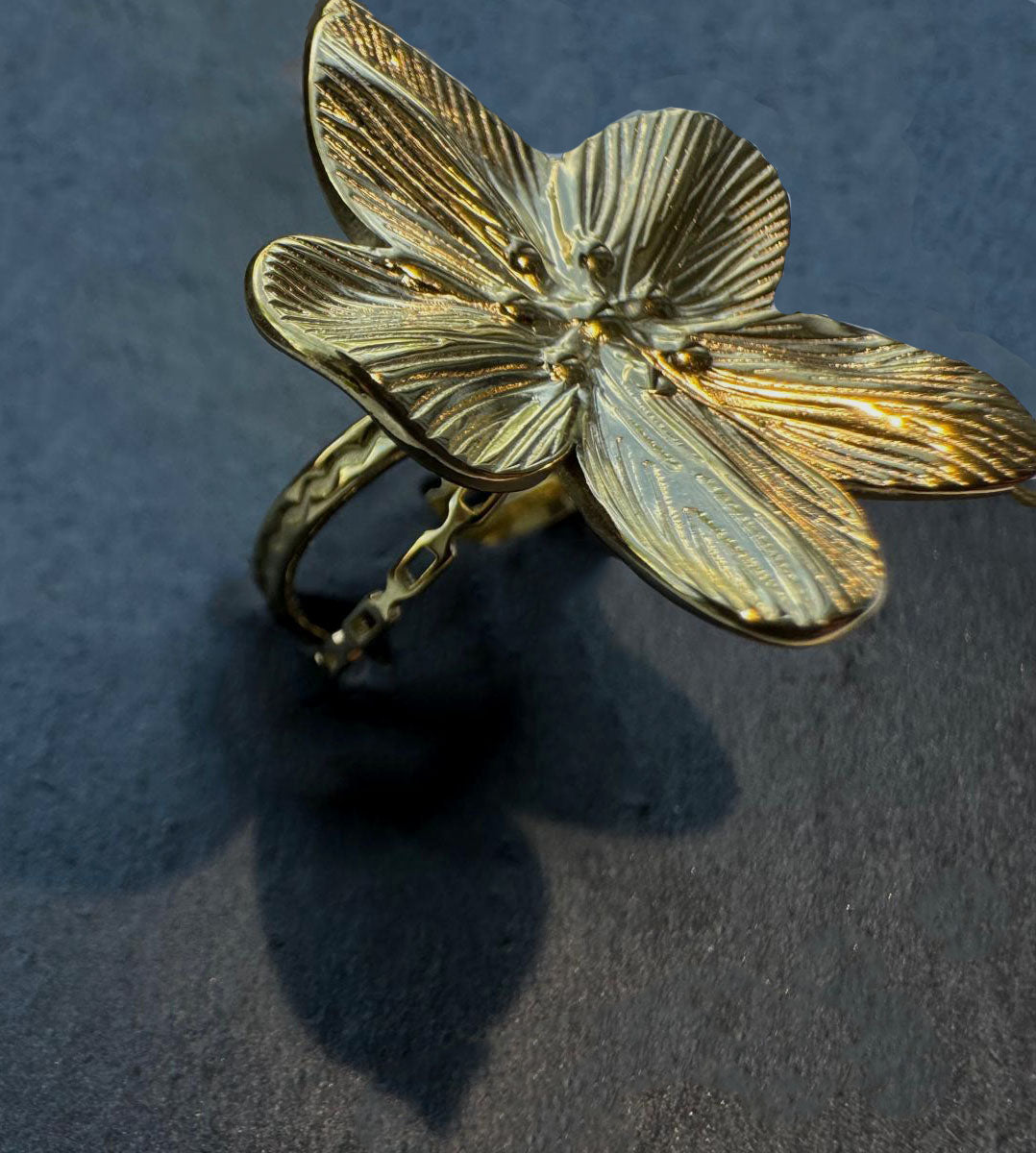 Gold Flower Ring