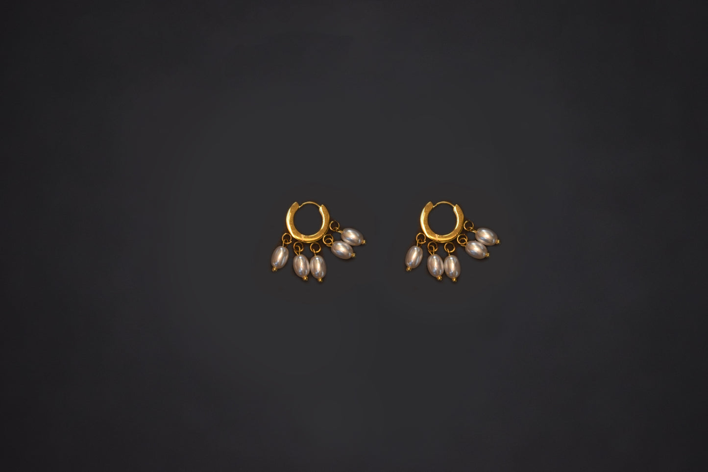 Pearl-fectly Stunning Earrings
