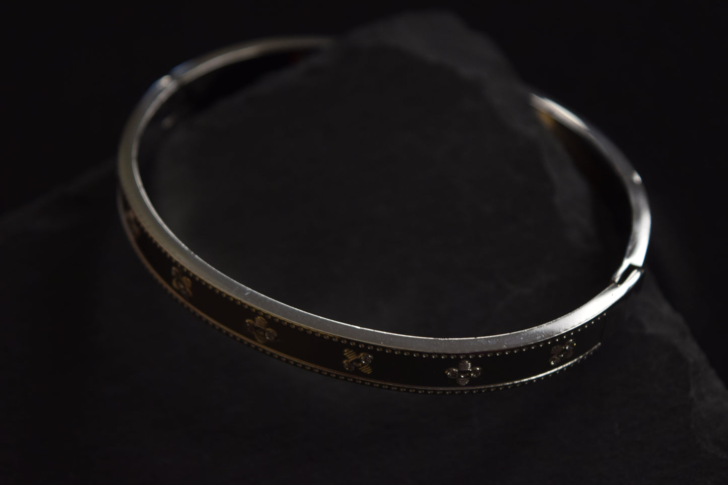 Silver Spectacular Bangle